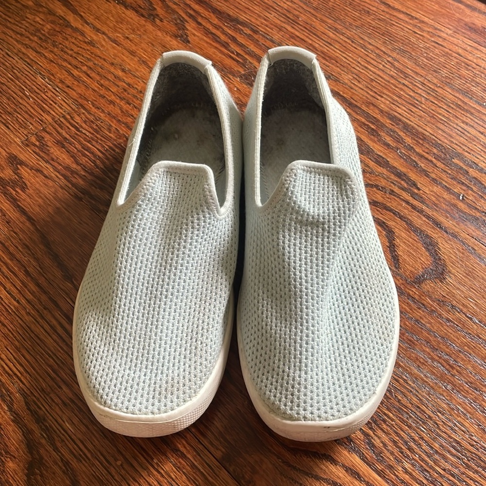 Allbirds Tree Loungers, Light Sky Blue, Women’s Size 9
